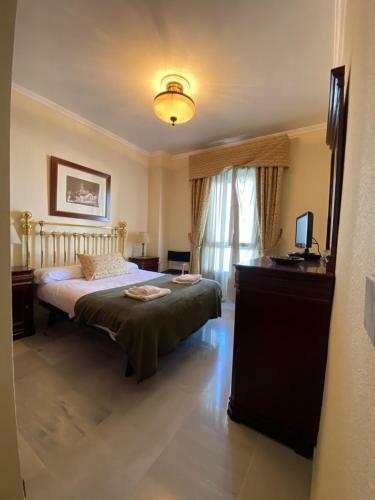 Fant�stico Apartamento Con Parking Avenida De Cadiz