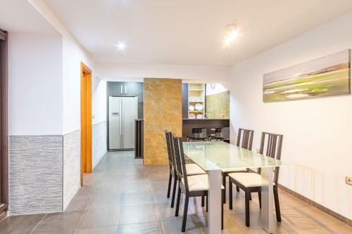 Apartamento Alhondiga Oasis Suite By Valcambre