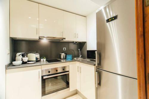 Apartamento New With Height- 2bd 1bth- Pajaritos