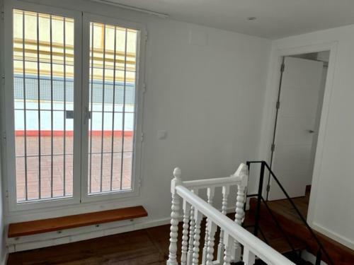 Apartamento Ti2 D�plex Con Terraza Privada, 120 Metros De La Catedral