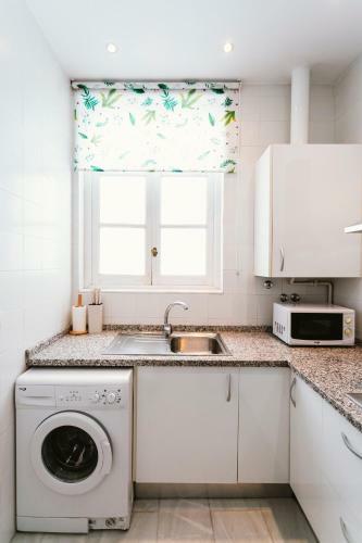 Apartamento Bright And Cozy-1bd 1bth & 2bd 1bth- La Giralda
