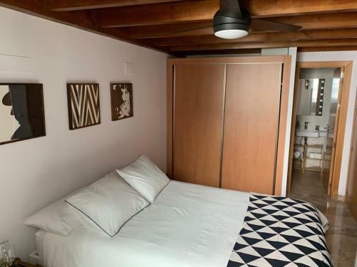 Apartamento Precioso Duplex En Triana - Wifi Gratis