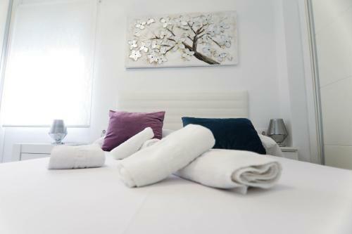 Rentalsevilla Apartamento De 3 Dormitorios En Triana