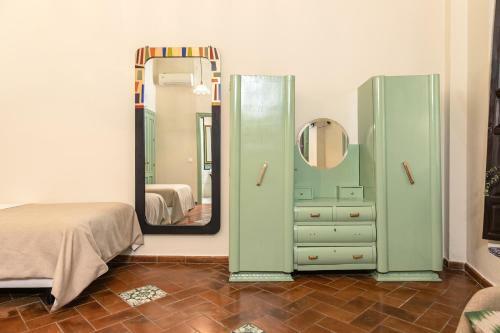 Hostal Casa17 Santacruz Suites