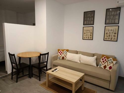 Apartamento Complejo Pinta18 At1, At2 Y At3