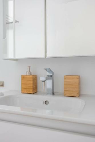 Apartamento Nervi�n Suites 1 - Vacacional Sevilla