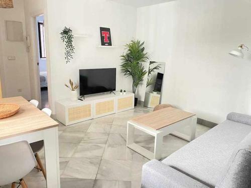 Apartamento San Julian Centro 6 Pax Click&host