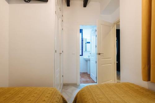 Ad2b Apartment, 300m From Cathedral With 2br