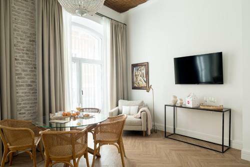 Apartamento Mylu Suites By Puerta Catedral