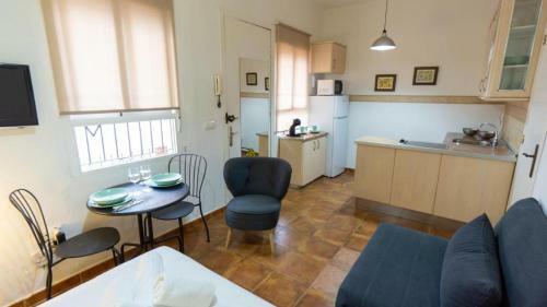 Apartamento Rentalsevilla Enjoy En Triana