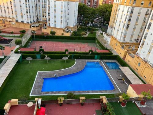 Luxury Apartment In Seville With Pool