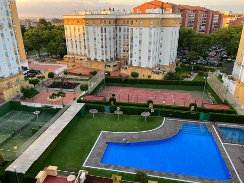 Luxury Apartment In Seville With Pool