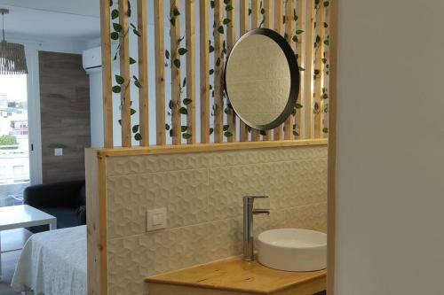 Apartamento Estudio Con Balc�n A 9min. Del Centro En Metro