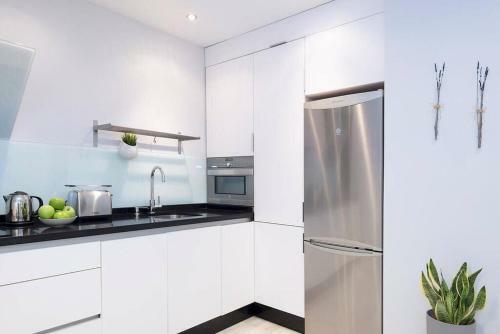 A19 Brand New Apartament By Triana Bridge