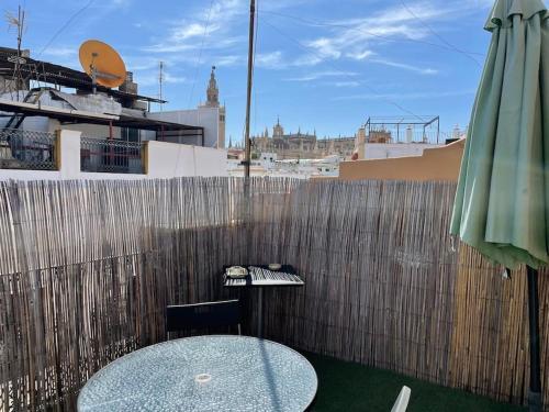 J2 Apartment With Cathedral Views From Terrace