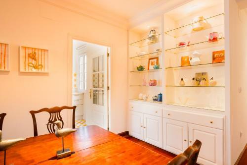 Apartamento Amplio Y Luminoso-2d 2b-triana