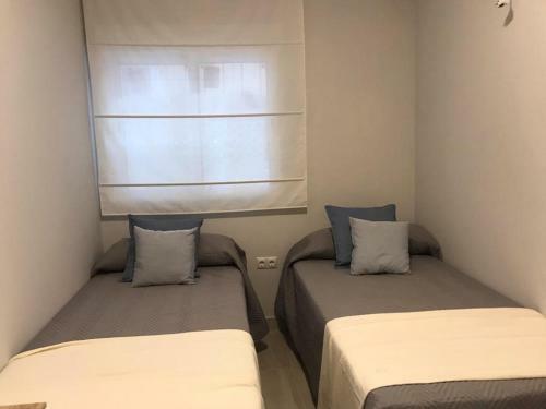 Apartamento En Triana: Junto San Jacinto Parking Opcional