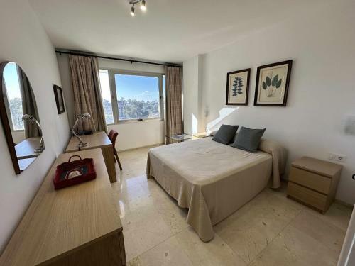 Estupendo Apartamento Junto A Plaza De Espa�a