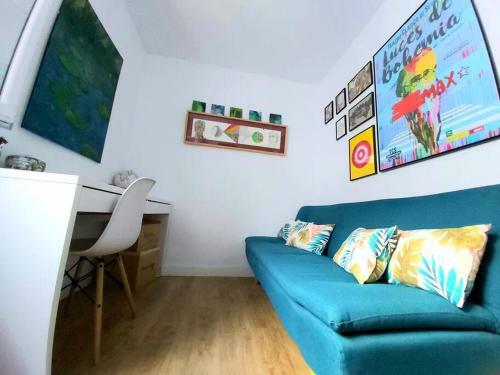 Luminoso Apartamento En El Centro, Con Mucho Arte