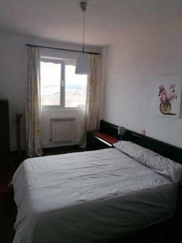 Apartamento Urbanizaci�n Privada. Piscinas. Tenis