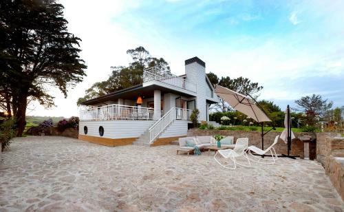 Espectacular Villa Con Acceso Privado A La Playa De Oyambre