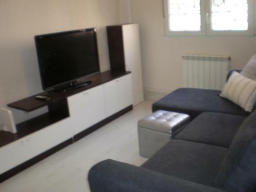 Apartamento Coqueto Piso Buena Ubicaci�n