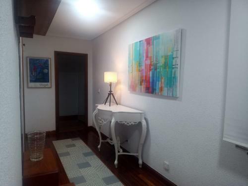 Apartamento A 10 Mn De Playas, Avenida Principal De Santander