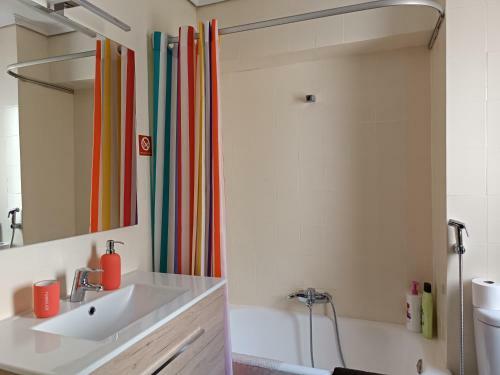 Apartamento Centro. Bah�a. Estaciones.