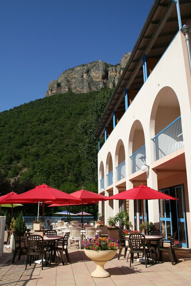 Tonic Hotel