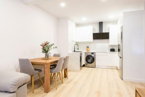 Nuevo Apartamento En El Centro Carlos Iii.