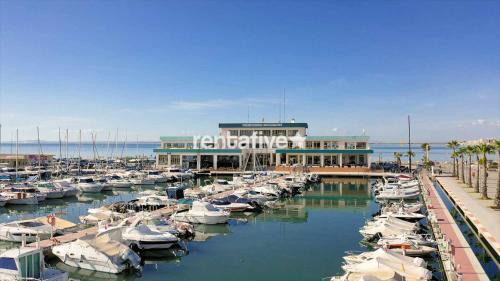 Apartamento Terraza AA Ascensor 1 Min Playa Equipado