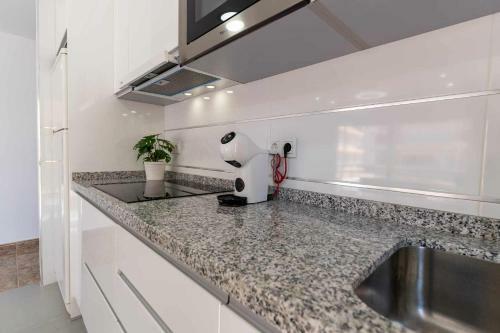 Apartamento Rentafive Nuevo AA Conductos Parking