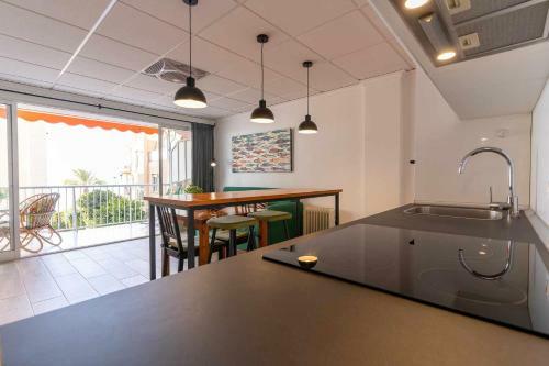 Apartamento Rentafive Vistas Al Mar Ascensor Terraza
