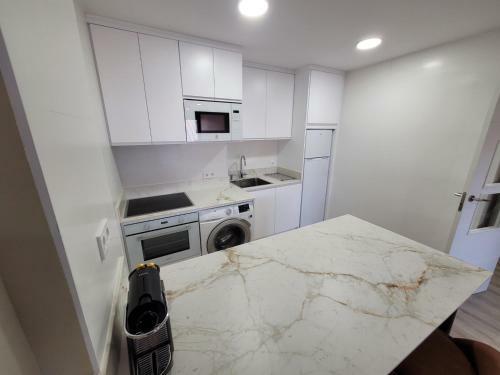 Ferry Port Brand New Apartment