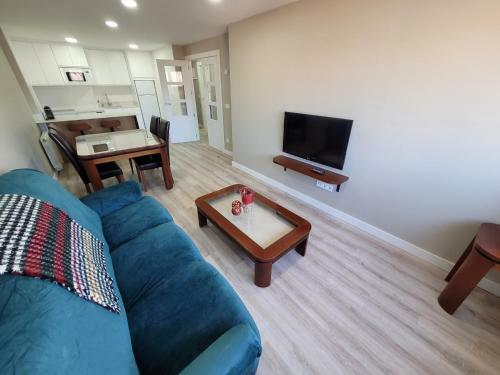 Ferry Port Brand New Apartment