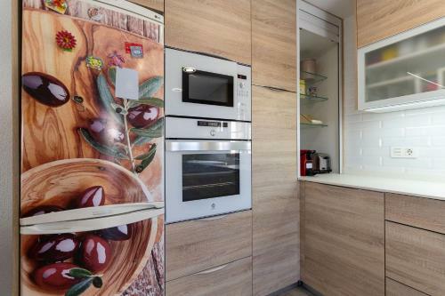 Apartamento Rentafive 8pax Terraza 1min Playa