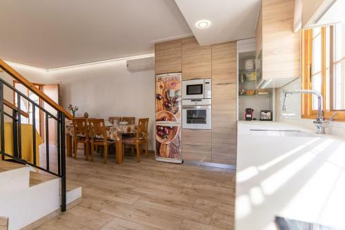 Apartamento Rentafive 8pax Terraza 1min Playa