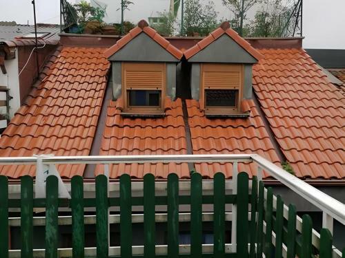 Apartamento �buhardilla Con Terracita En El Centro!