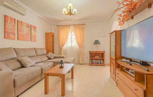 Nice Home In Santa Pola With Swimming Pool