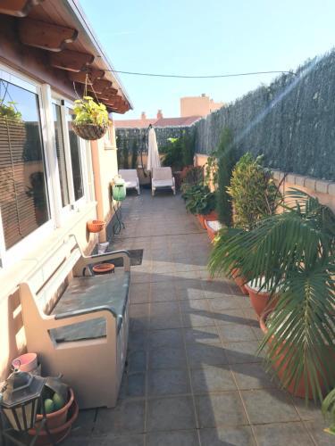 Apartamento �tico Espacioso Con Terraza Y Sal�n Exterior