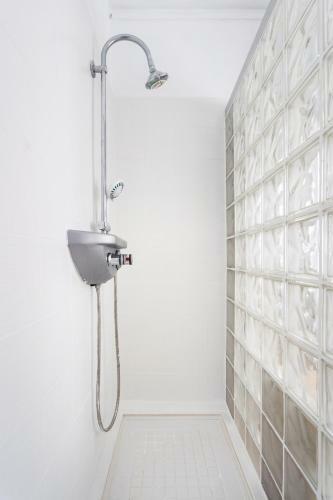 Eden Rentals Cozy City Central Apartment