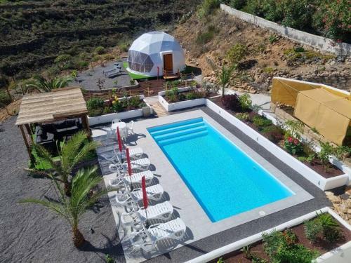 Amplio Apartamento Con Terraza Privada, Piscina Compartida En Arico