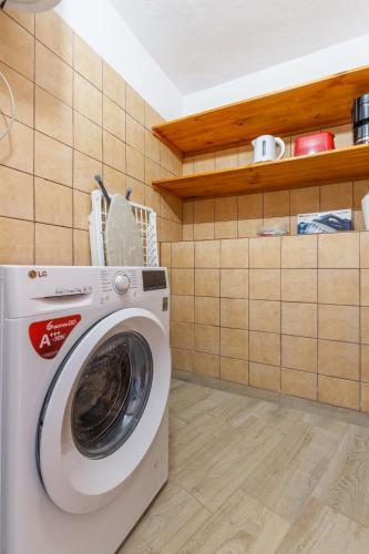 Apartamento Spacious Studio Next To The Sea With Stunning Views