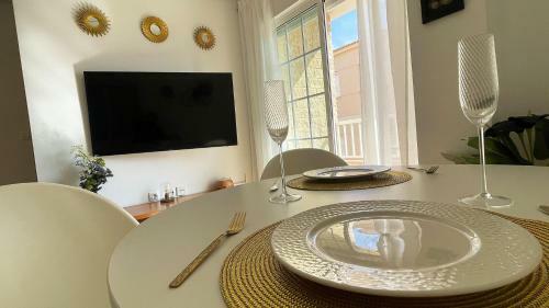 Apartamento Modern 2 Bedroom Apt 200m From Beach Full Aircon