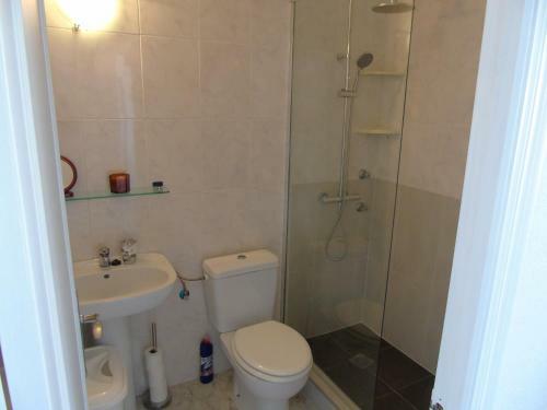 2 Bed Apartment Villamartin With Communal Pool