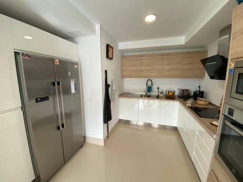 Amazing Luxury Seafront Villa Near Golf & Ocean