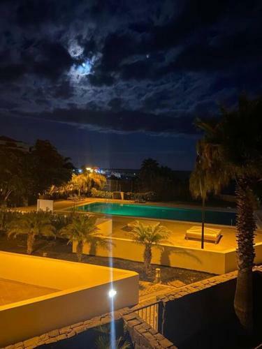 Amazing Luxury Seafront Villa Near Golf & Ocean