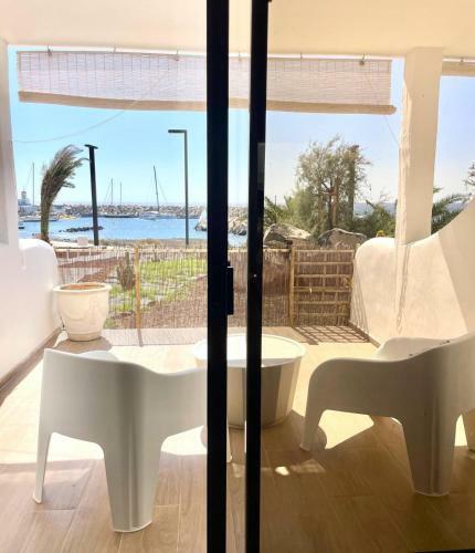 Seafront Apartment In Amarilla Golf