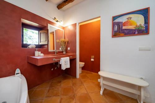 Villa In San Jose Sleeps 10 - Sa Vinya