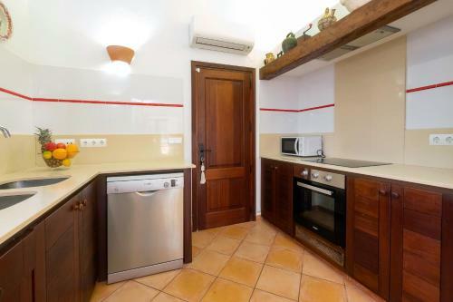 Villa In San Jose Sleeps 10 - Sa Vinya